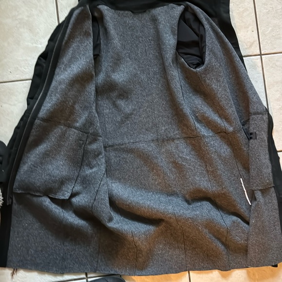 Danier suede coat with warm wool lining. In great used condition. - Picture 3 of 7